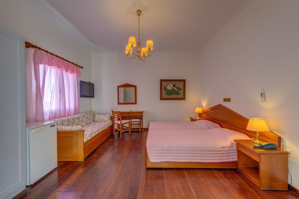 Hotel Halaris Ermoupoli Phòng bức ảnh