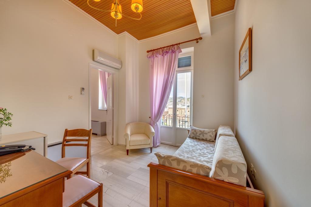 Hotel Halaris Ermoupoli Ngoại thất bức ảnh